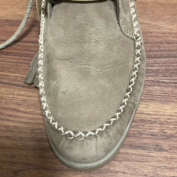UGG Caleb Lace Up Fringe Leather Woman’s Moccasins. Size 9. - Picture 6 of 10